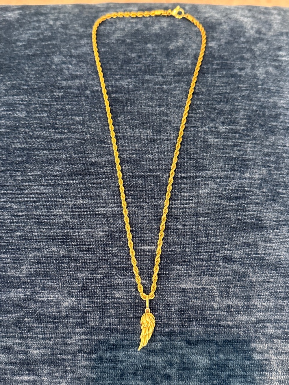 CRAFTD Gold Wing Pendant Rope Chain Necklace